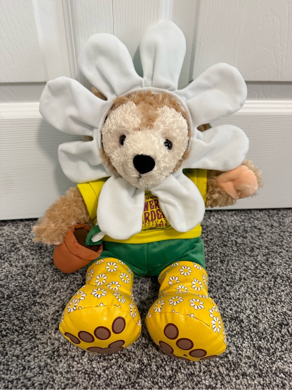 Disney 12in Duffy Bear Wearing 2015 Flower Garden Festival Outfit